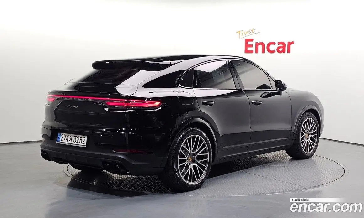 Porsche Cayenne 2022 3.0 автомат (гидро), фото 2