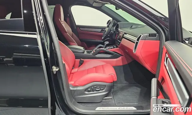 Porsche Cayenne 2022 3.0 автомат (гидро), миниатюра 11