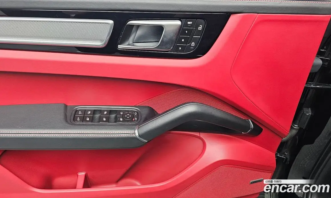 Porsche Cayenne 2022 3.0 автомат (гидро), фото 19