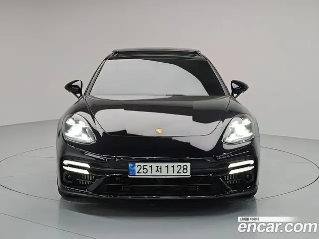 Porsche Panamera, 2022, 60 488 км