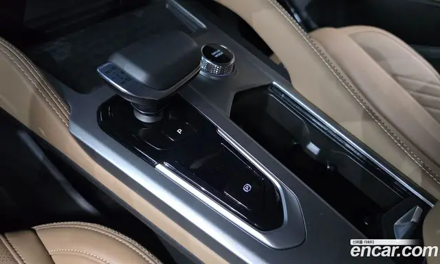 Renault (Samsung) Grand Koleos 2025 2.0 автомат (гидро), миниатюра 9