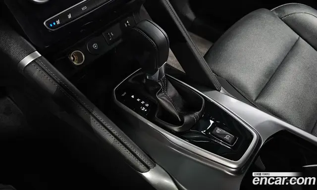 Renault (Samsung) QM6 2024 2.0 автомат (гидро), миниатюра 12