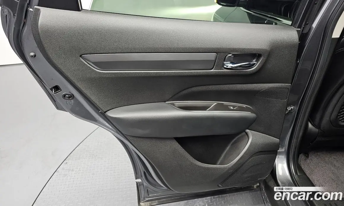 Renault (Samsung) QM6 2024 2.0 автомат (гидро), фото 15 Renault (Samsung) QM6 2024 2.0 автомат (гидро), фото 15