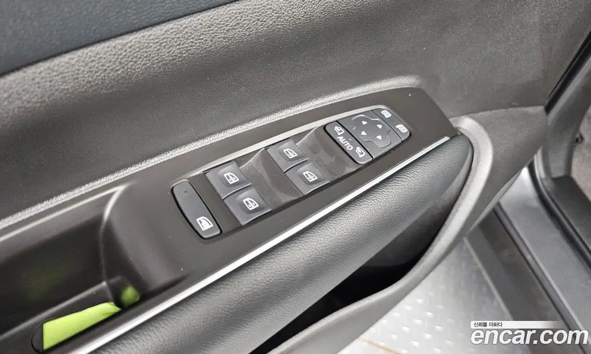 Renault (Samsung) QM6 2024 2.0 автомат (гидро), фото 24 Renault (Samsung) QM6 2024 2.0 автомат (гидро), фото 24