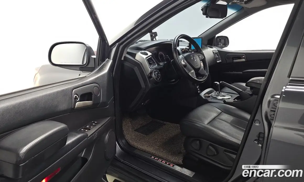 SsangYong Korando 2016 2.2 автомат (гидро), фото 10
