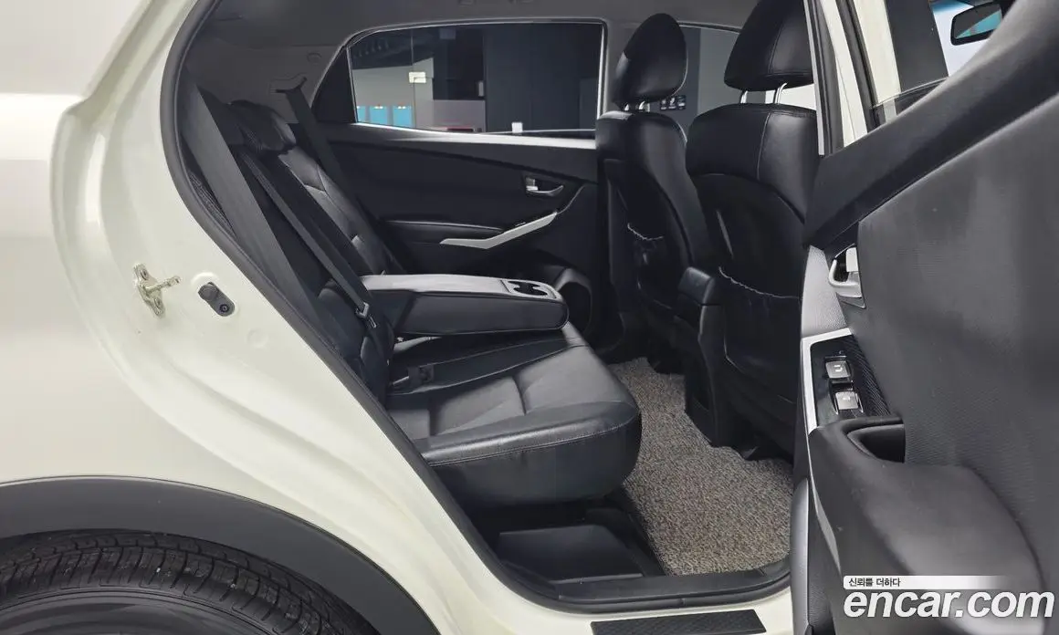 SsangYong Korando 2018 2.2 автомат (гидро), фото 12 SsangYong Korando 2018 2.2 автомат (гидро), фото 12