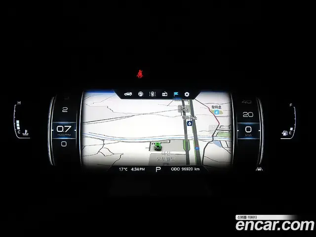 SsangYong Korando 2020 1.5 автомат (гидро), миниатюра 8