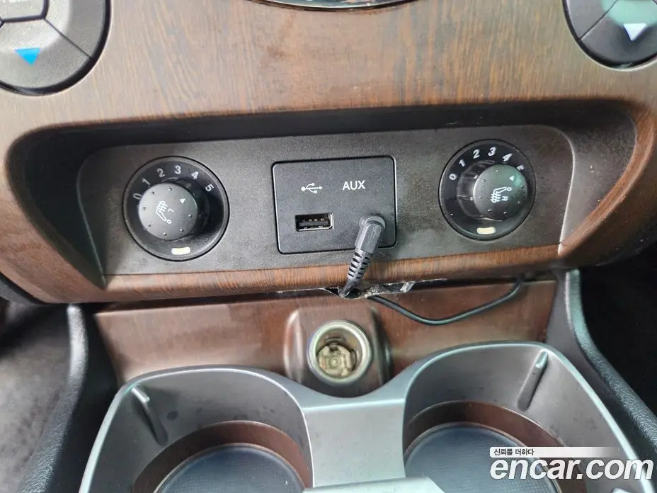 SsangYong Rexton 2014 2.0 автомат (гидро), фото 16