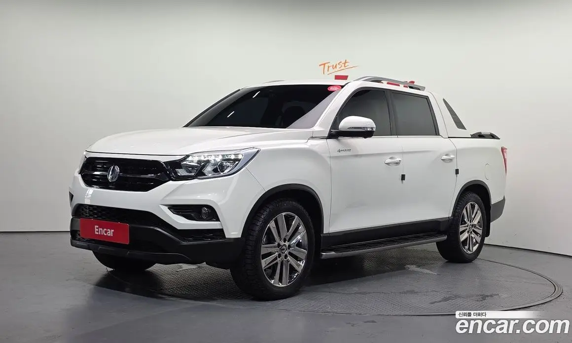 SsangYong Rexton 2018 2.2 автомат (гидро), фото 1