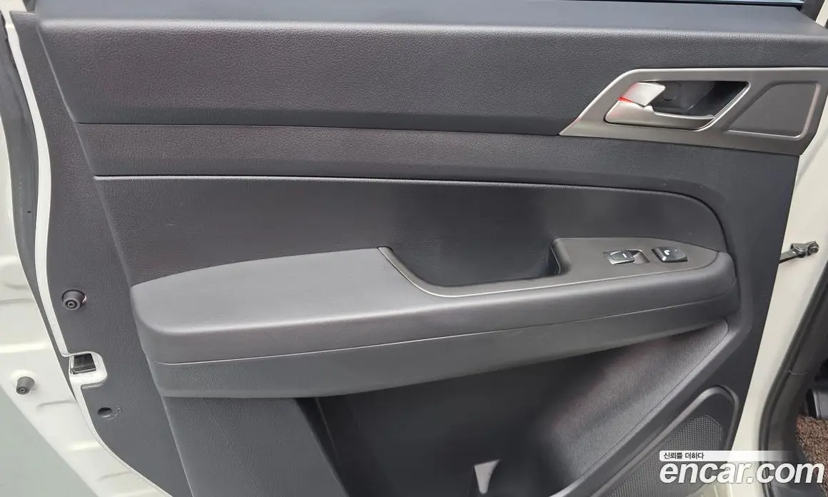 SsangYong Rexton 2018 2.2 автомат (гидро), фото 15