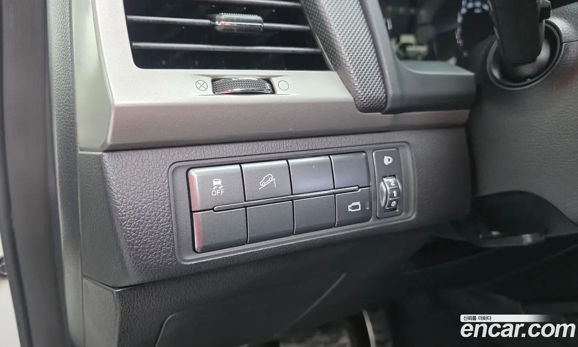 SsangYong Rexton 2018 2.2 автомат (гидро), фото 19
