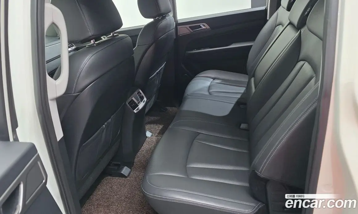 SsangYong Rexton 2018 2.2 автомат (гидро), фото 28
