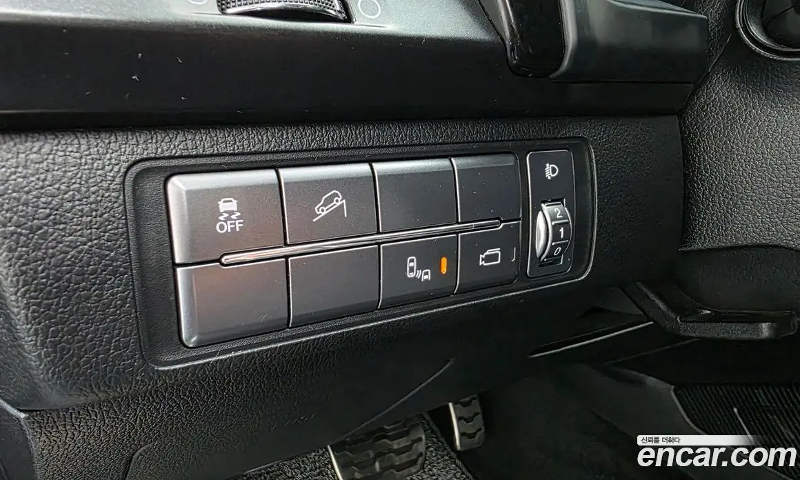 SsangYong Rexton 2021 2.2 автомат (гидро), фото 24 SsangYong Rexton 2021 2.2 автомат (гидро), фото 24