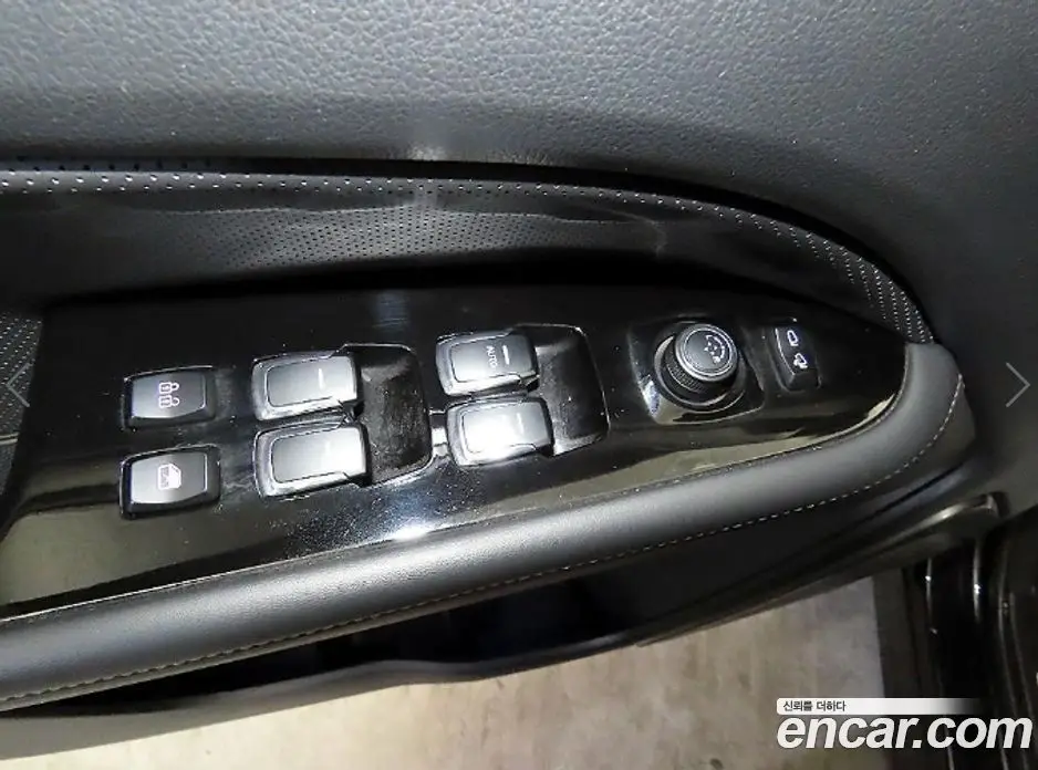 SsangYong Rexton 2024 2.2 автомат (гидро), фото 13 SsangYong Rexton 2024 2.2 автомат (гидро), фото 13