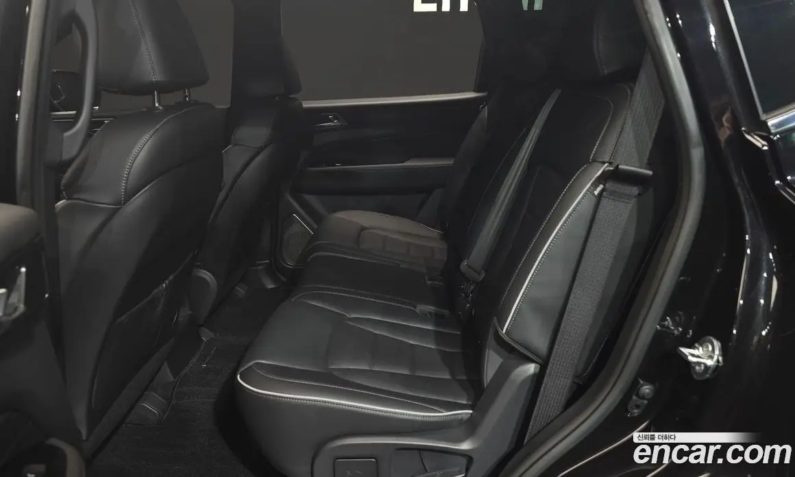 SsangYong Rexton 2025 2.2 автомат (гидро), фото 12 SsangYong Rexton 2025 2.2 автомат (гидро), фото 12