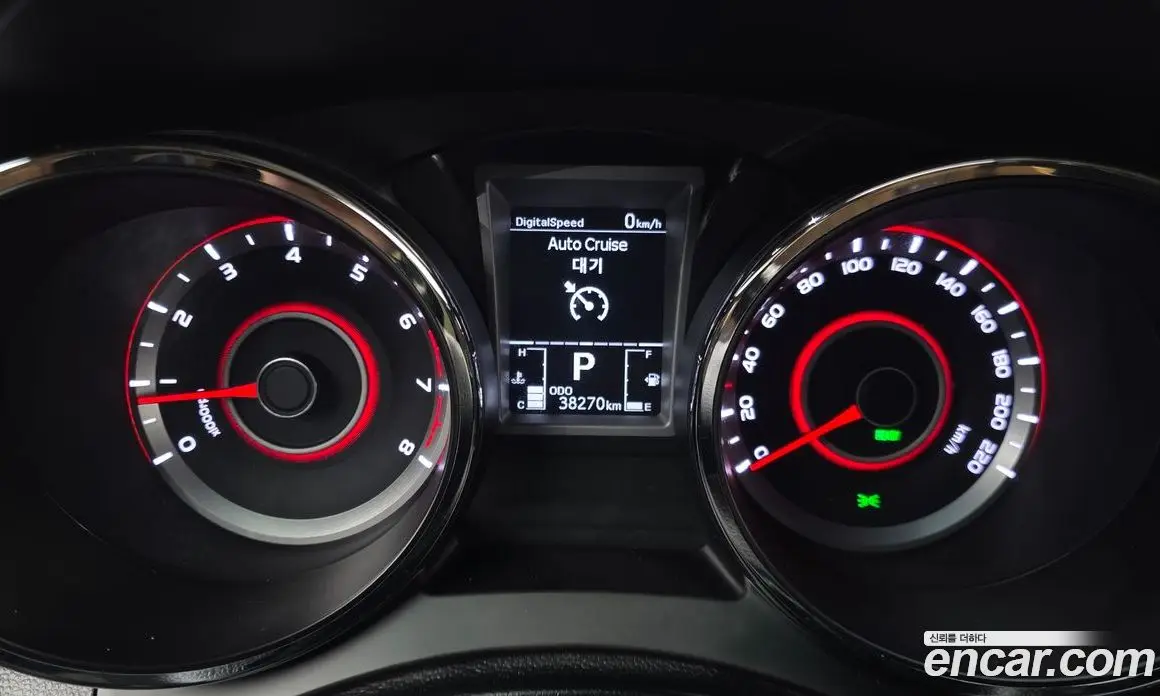 SsangYong TIBOLI 2015 1.6 автомат (гидро), фото 8