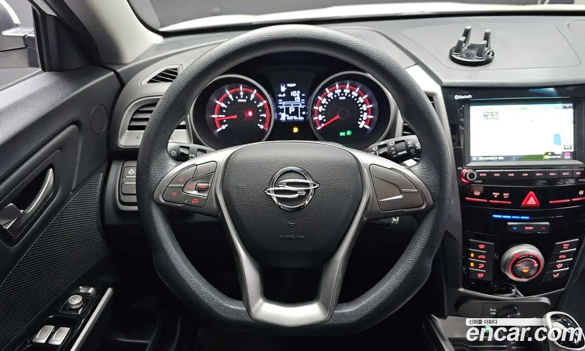SsangYong TIBOLI 2015 1.6 автомат (гидро), фото 18 SsangYong TIBOLI 2015 1.6 автомат (гидро), фото 18