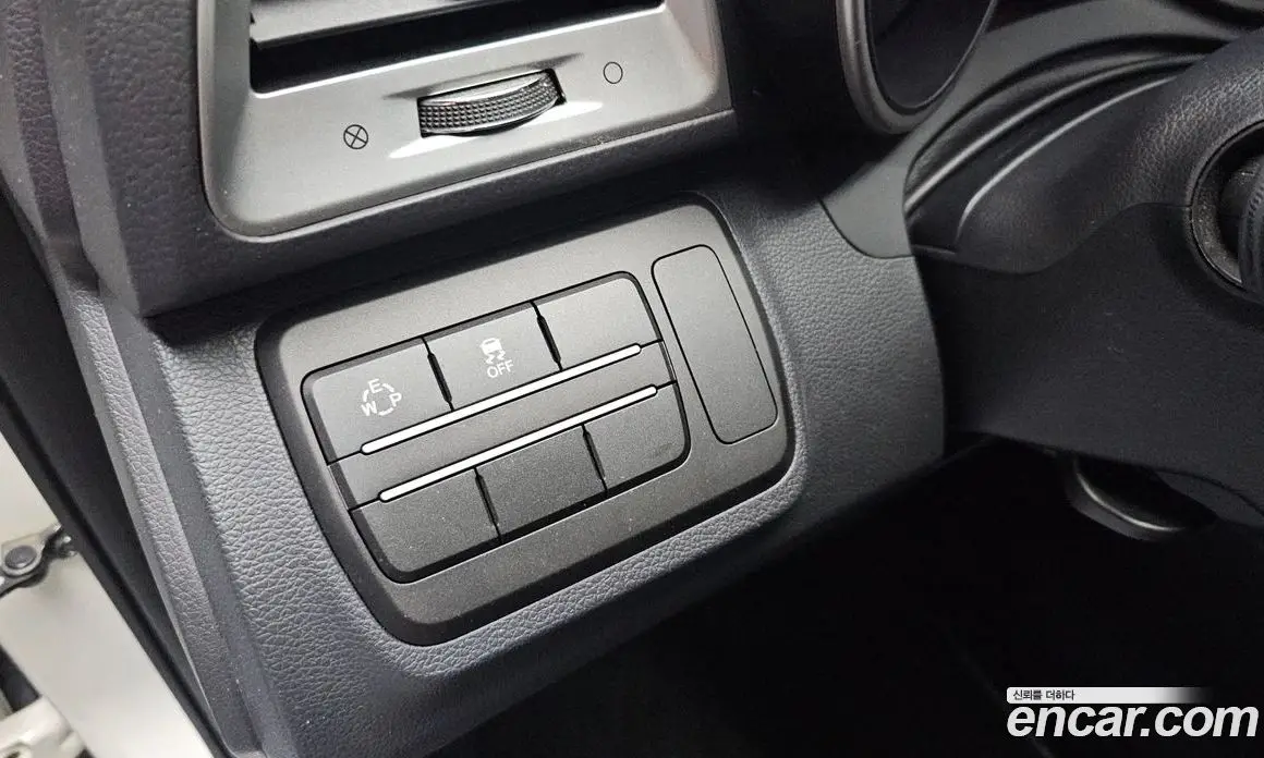 SsangYong TIBOLI 2015 1.6 автомат (гидро), фото 27 SsangYong TIBOLI 2015 1.6 автомат (гидро), фото 27