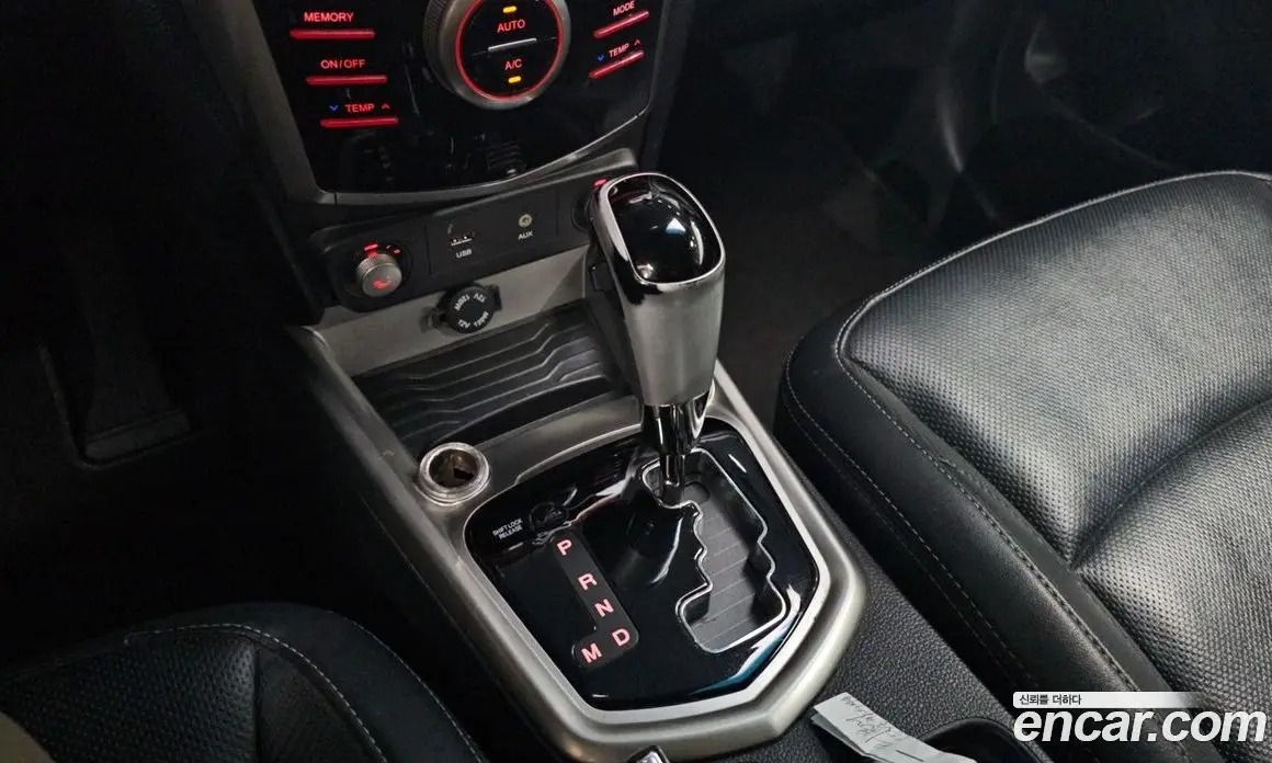 SsangYong TIBOLI 2015 1.6 автомат (гидро), фото 11