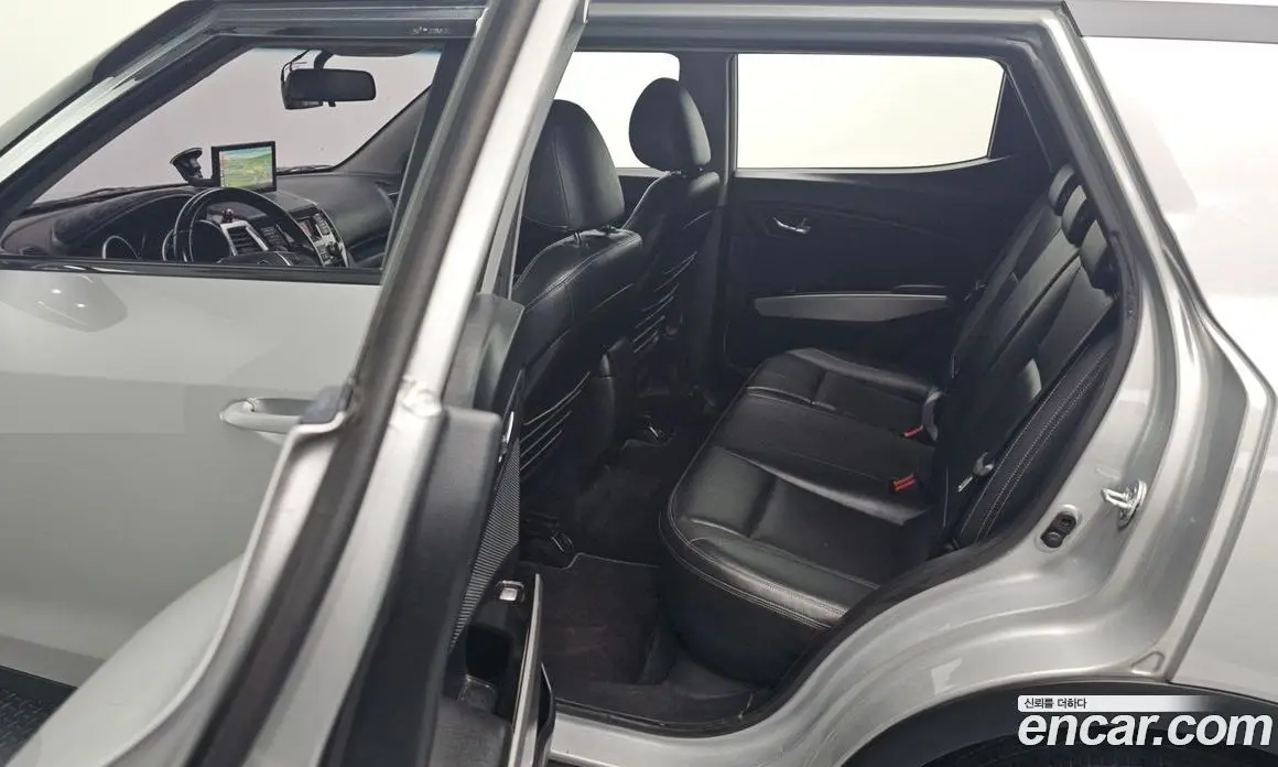 SsangYong TIBOLI 2015 1.6 автомат (гидро), фото 17