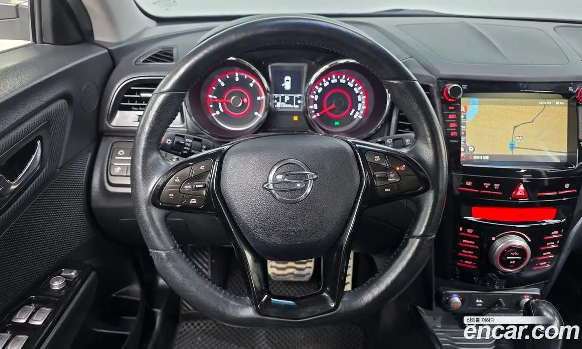 SsangYong TIBOLI 2016 1.6 автомат (гидро), фото 14
