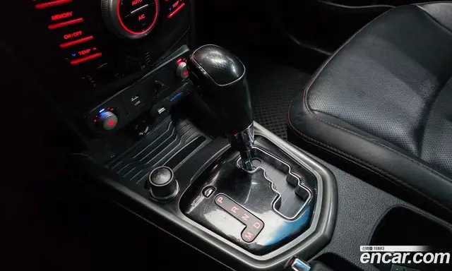 SsangYong TIBOLI 2016 1.6 автомат (гидро), миниатюра 9