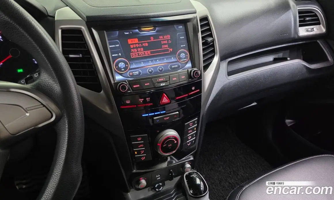 SsangYong TIBOLI 2017 1.6 автомат (гидро), фото 14