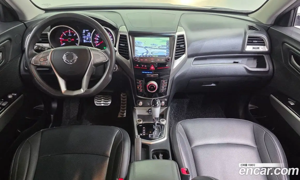 SsangYong TIBOLI 2017 1.6 автомат (гидро), фото 7