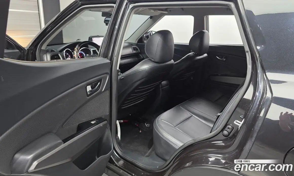 SsangYong TIBOLI 2017 1.6 автомат (гидро), фото 17