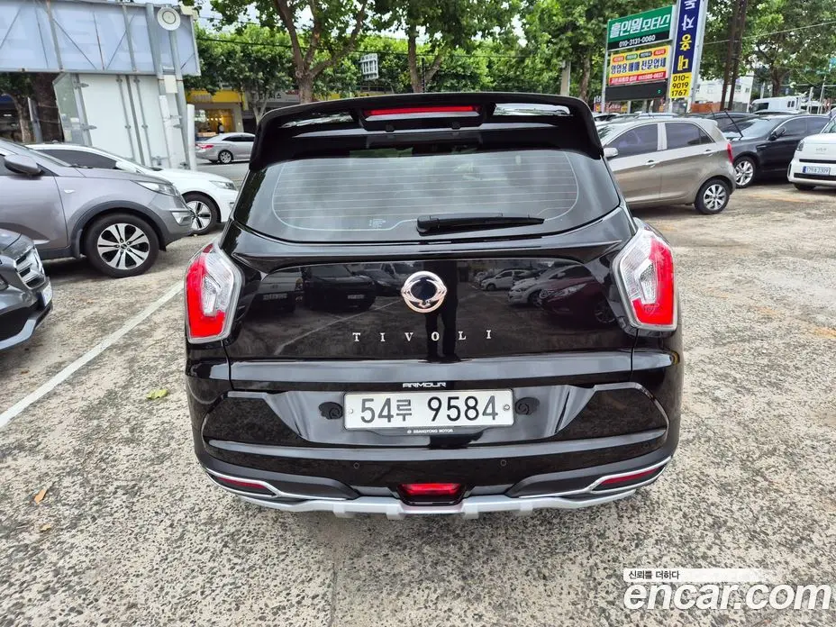 SsangYong TIBOLI 2019 1.6 автомат (гидро), фото 6