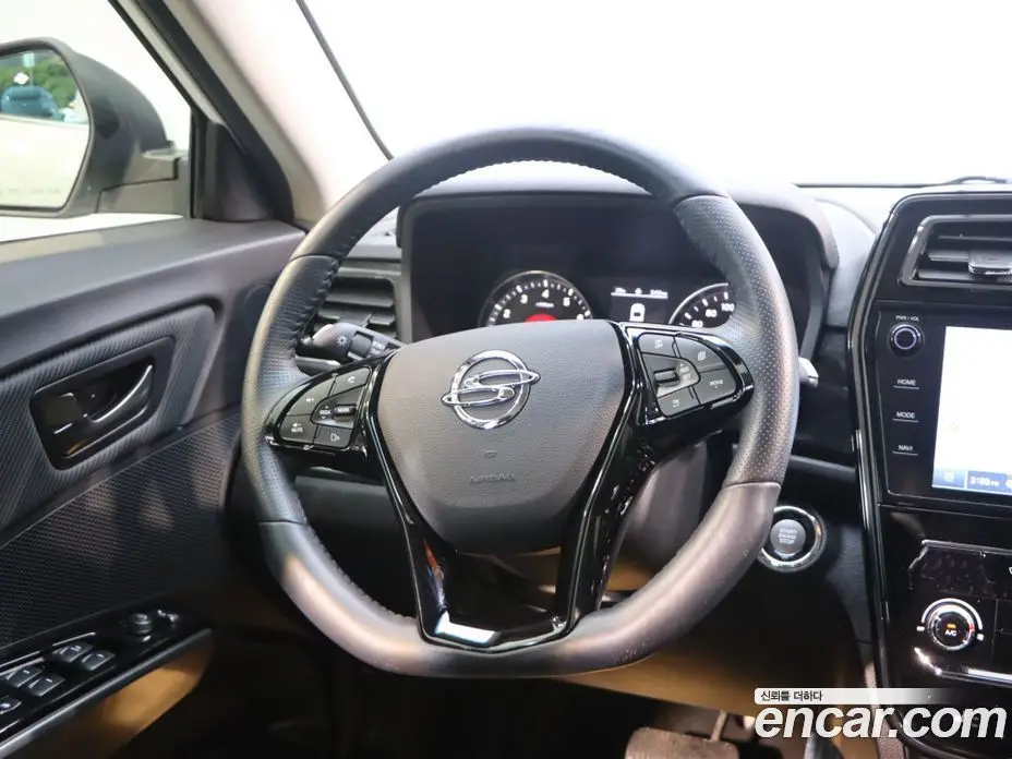 SsangYong TIBOLI 2021 1.5 автомат (гидро), фото 12