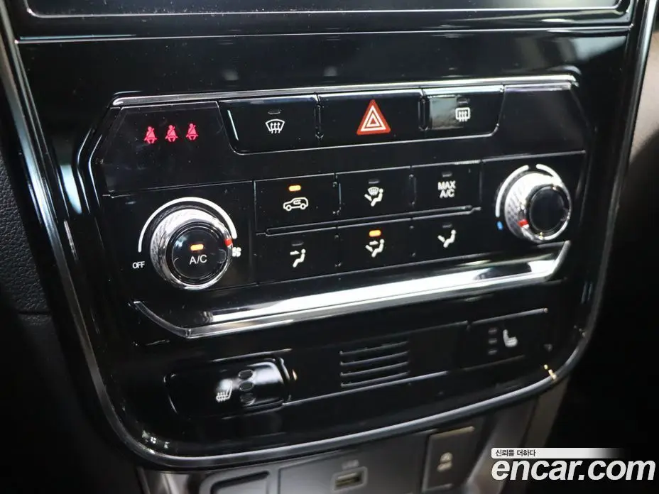 SsangYong TIBOLI 2021 1.5 автомат (гидро), фото 17