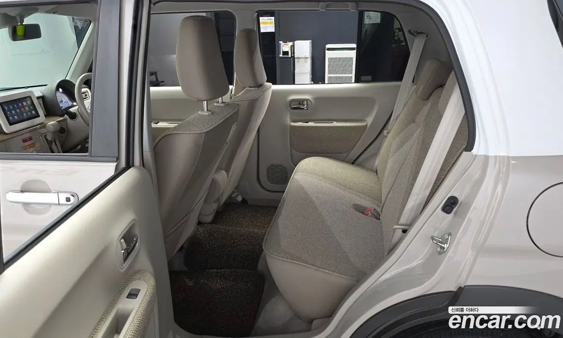 Suzuki Alto Lapin 2017 0.7 автомат (гидро), фото 11 Suzuki Alto Lapin 2017 0.7 автомат (гидро), фото 11