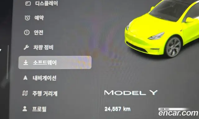 Tesla Model Y 2024 0.2 автомат (гидро), миниатюра 11