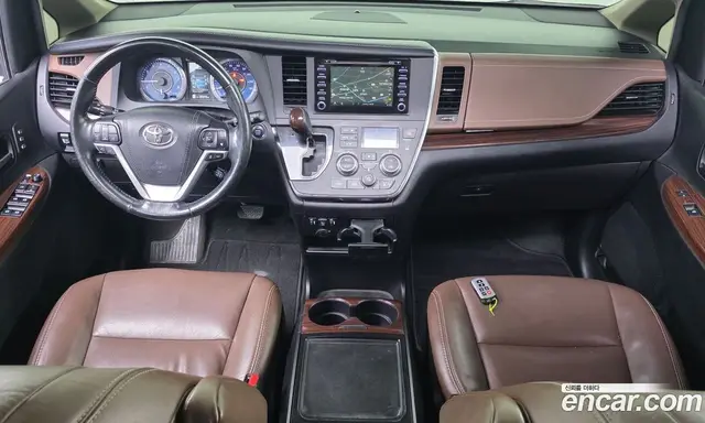 Toyota Sienna 2018 3.5 автомат (гидро), миниатюра 7 Toyota Sienna 2018 3.5 автомат (гидро), миниатюра 7