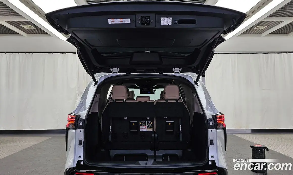 Toyota Sienna 2024 2.5 автомат (гидро), фото 20 Toyota Sienna 2024 2.5 автомат (гидро), фото 20
