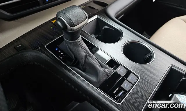 Toyota Sienna 2024 2.5 автомат (гидро), миниатюра 9 Toyota Sienna 2024 2.5 автомат (гидро), миниатюра 9