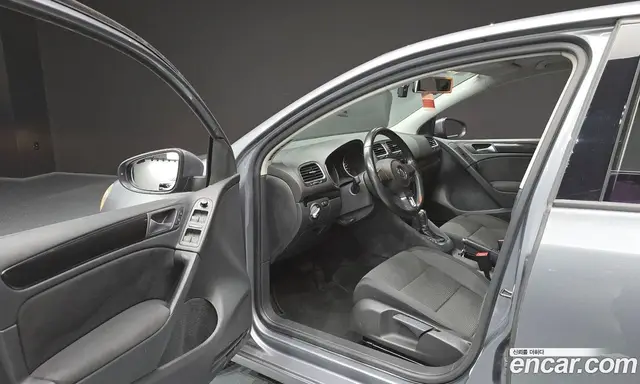 Volkswagen Golf 2012 1.6 автомат (гидро), миниатюра 10 Volkswagen Golf 2012 1.6 автомат (гидро), миниатюра 10