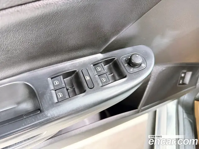 Volkswagen Passat 2009 2.0 автомат (гидро), миниатюра 9 Volkswagen Passat 2009 2.0 автомат (гидро), миниатюра 9
