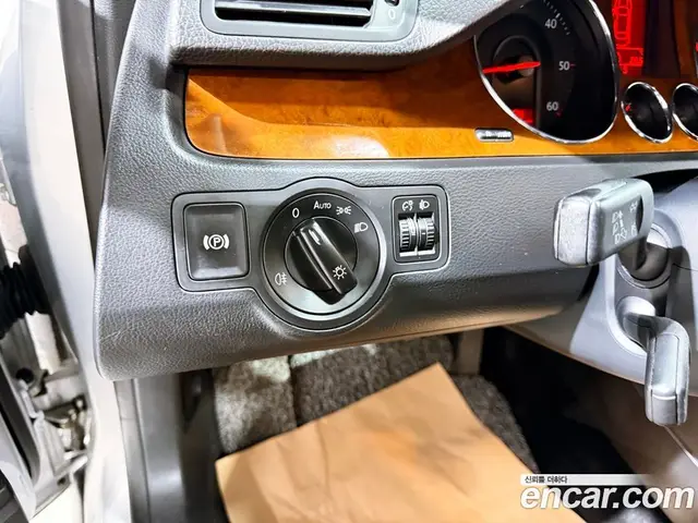 Volkswagen Passat 2009 2.0 автомат (гидро), миниатюра 10 Volkswagen Passat 2009 2.0 автомат (гидро), миниатюра 10