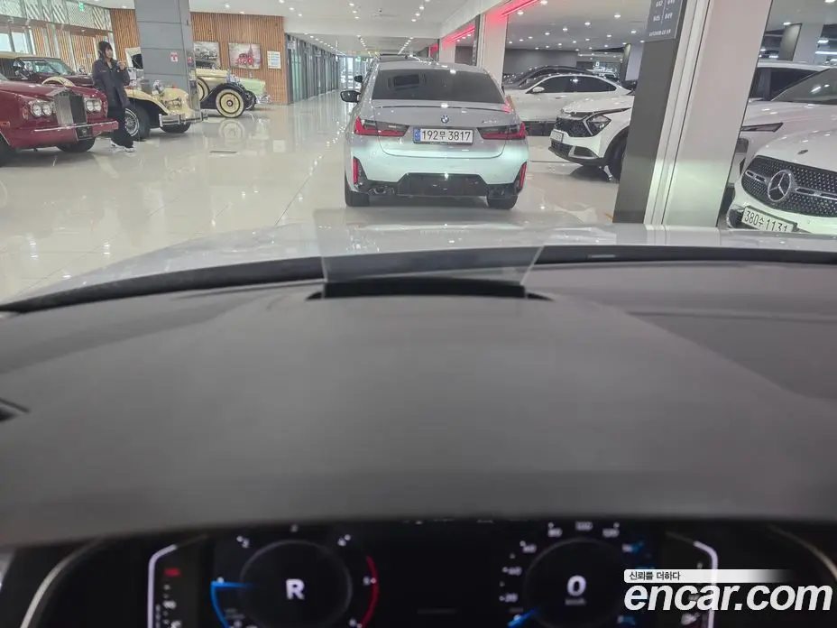 Volkswagen Tiguan 2023 2.0 автомат (гидро), фото 16 Volkswagen Tiguan 2023 2.0 автомат (гидро), фото 16