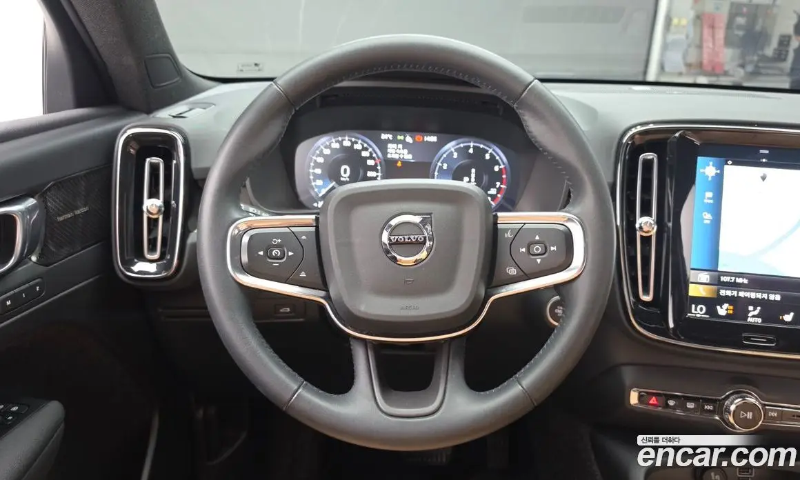 Volvo XC40 2021 2.0 автомат (гидро), фото 19 Volvo XC40 2021 2.0 автомат (гидро), фото 19