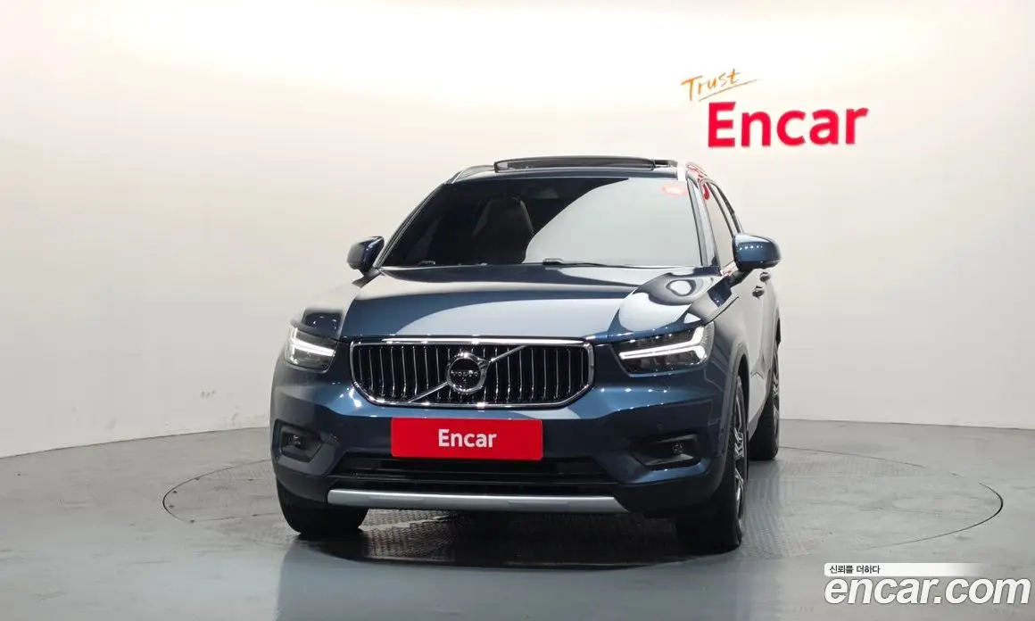 Volvo XC40 2021 2.0 автомат (гидро), фото 3 Volvo XC40 2021 2.0 автомат (гидро), фото 3