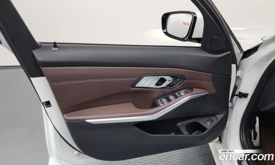 BMW 3 серия 2022 2.0 автомат (гидро), фото 14