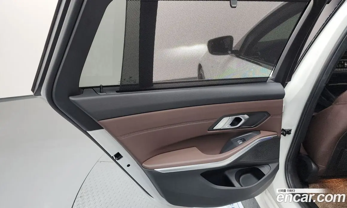 BMW 3 серия 2022 2.0 автомат (гидро), фото 15