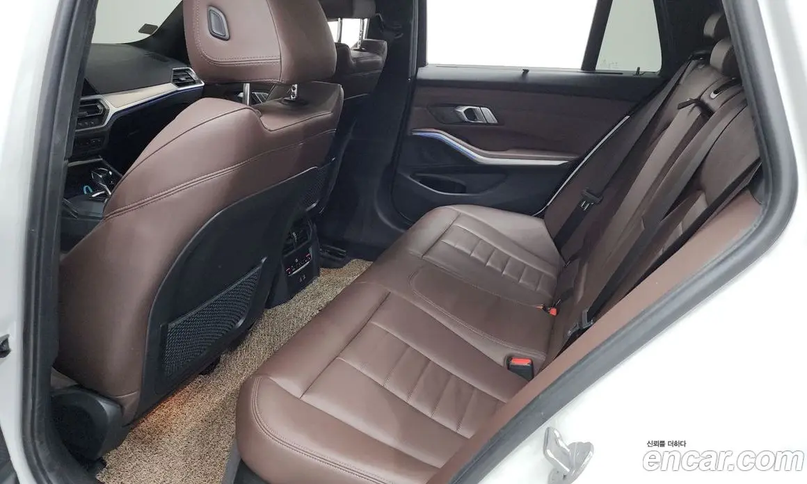 BMW 3 серия 2022 2.0 автомат (гидро), фото 17
