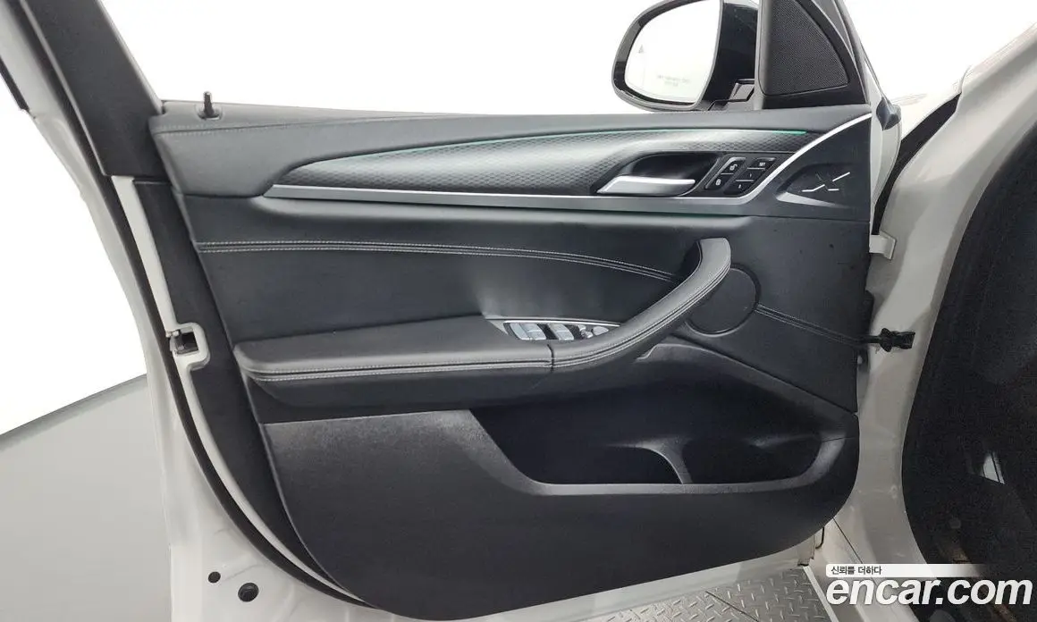 BMW X3 2023 2.0 автомат (гидро), фото 14
