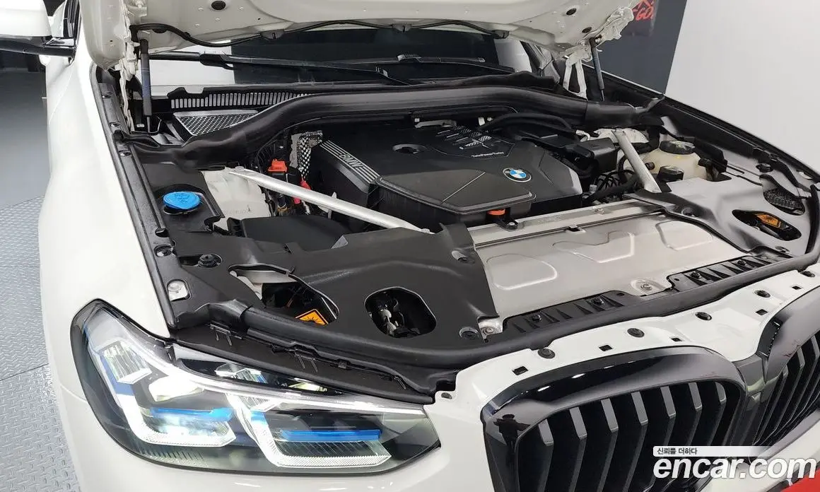 BMW X3 2023 2.0 автомат (гидро), фото 6