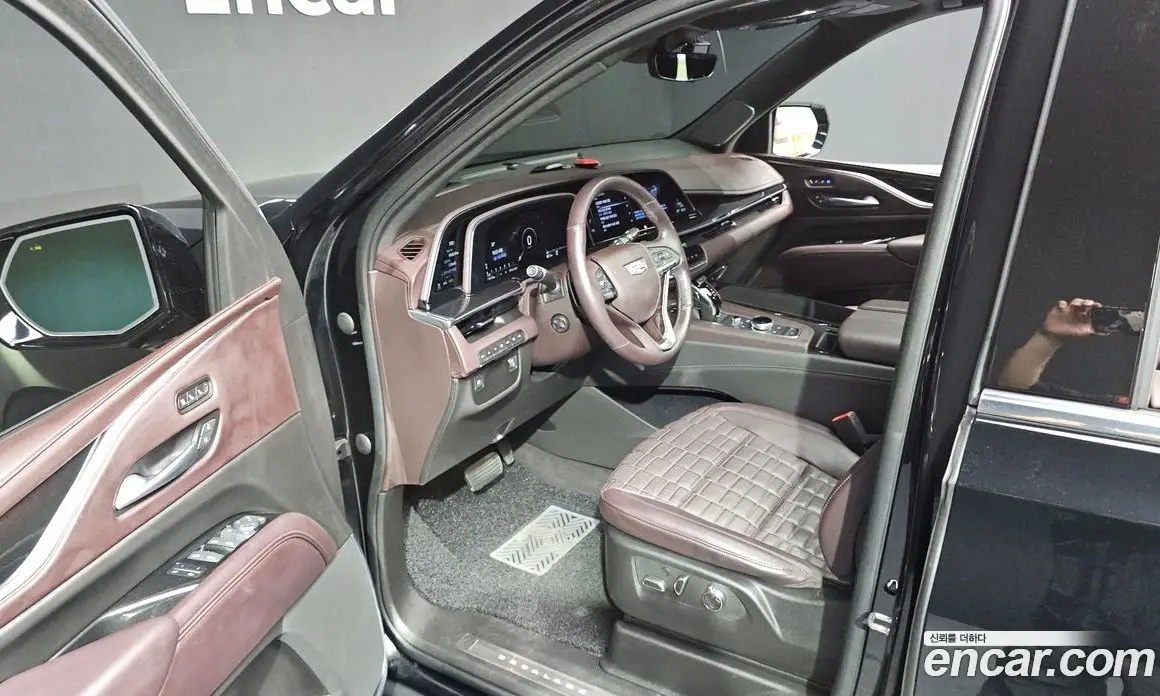 Cadillac Escalade 2022 6.2 автомат (гидро), фото 13
