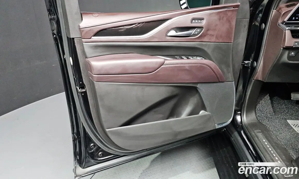 Cadillac Escalade 2022 6.2 автомат (гидро), фото 14